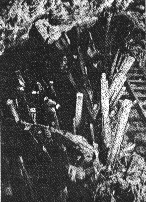 obrázek jeskyně mečů (r. 1927)