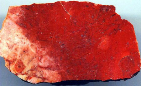 obrázek krvavě červený jaspis